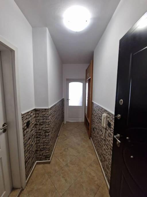 Cozy Central Apartment In Outskirts Of Old ソフィア エクステリア 写真